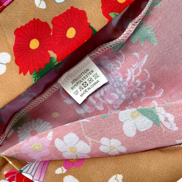 ♦️SOLD♦️Floral Open Kimono Red and Pink - Picture 12 of 15